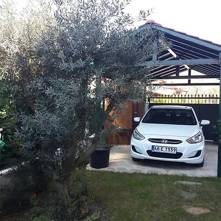 Holiday home Nick's House